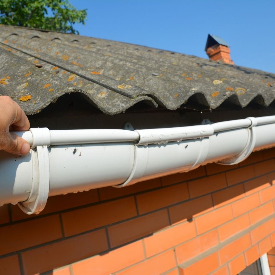 gutter cleaning san antonio